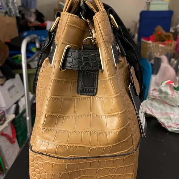 Large Sergio Feretti Tote - Picture 7 of 7